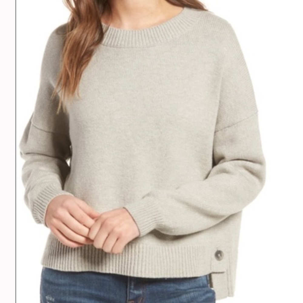Madewell Side-button Cotton Cropped Sweater in Grey